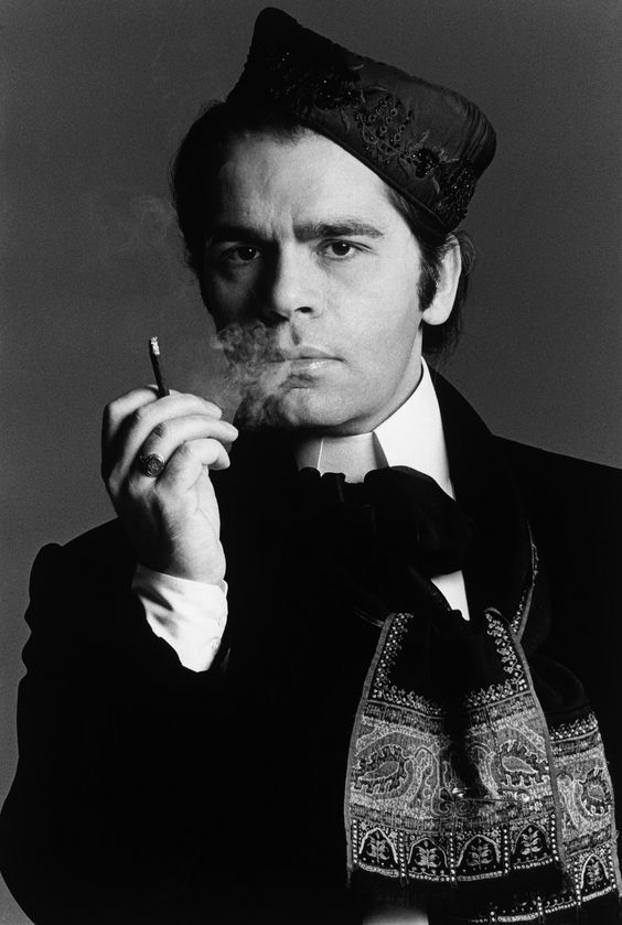 Karl Otto Lagerfeld- RIP Karl Otto Lagerfeld- RIP февраля, когда, пенсию, никогда, потому, сразу, Шанель, пенсии, тогда, других, доходит, команды, отсталых, людей, скончалась, невежд, процессе, доставили, экстренно, больницу