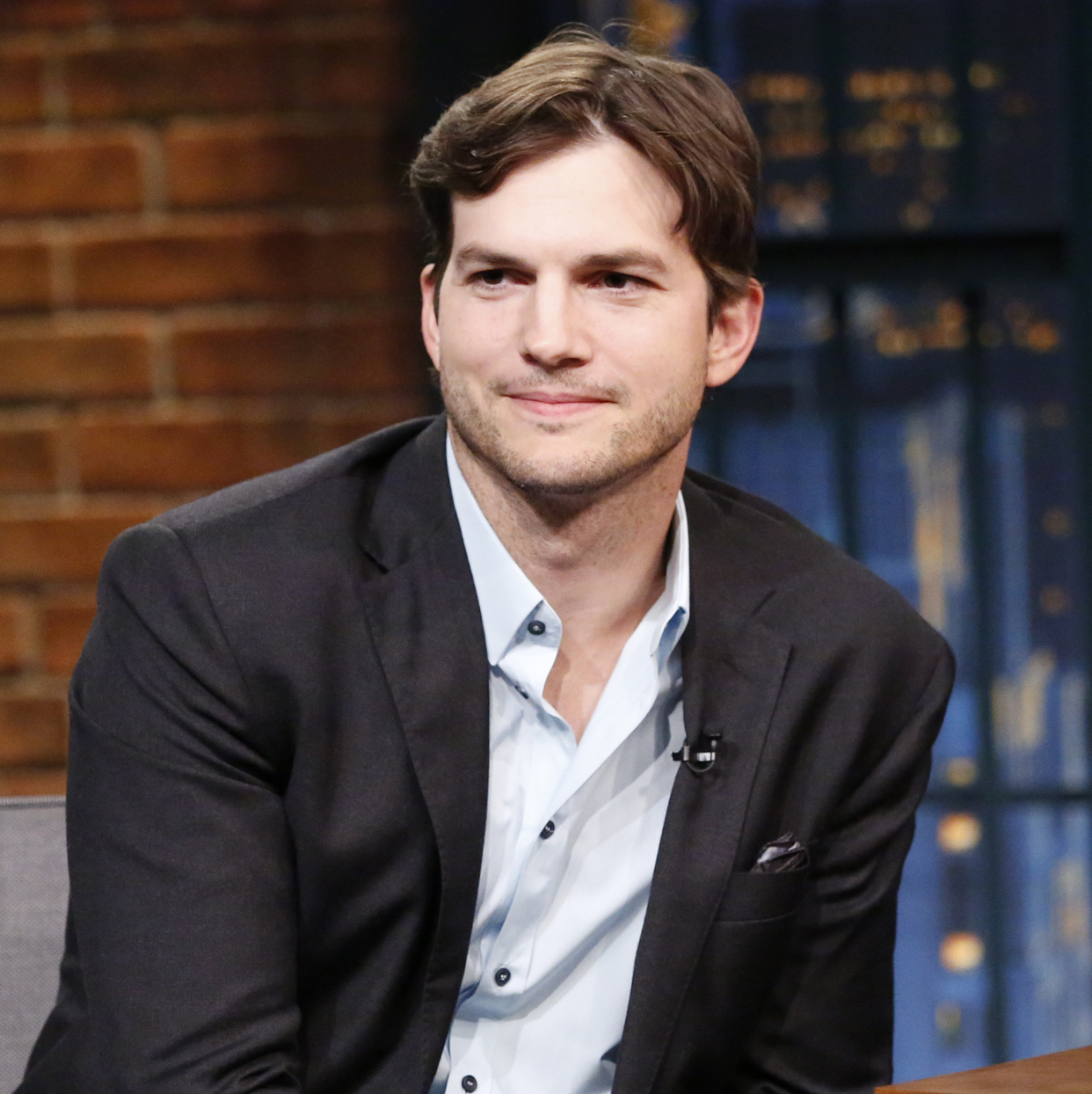 Ashton kutcher hairline