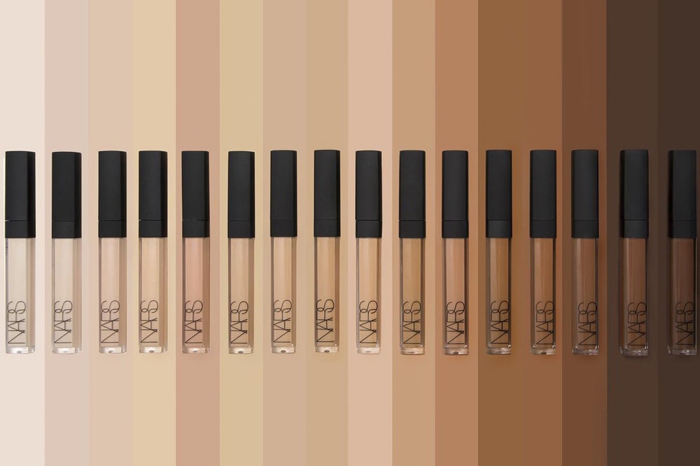 cách trang điểm tự nhiên NARS concealer