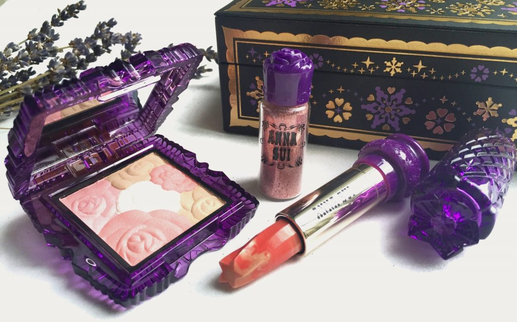 mỹ phẩm làm đẹp Anna Sui 