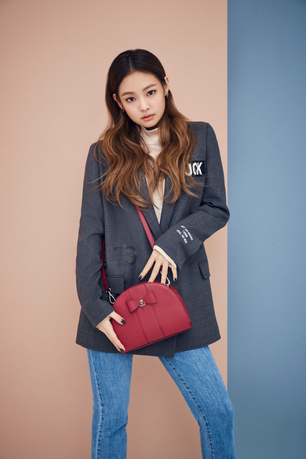 Jennie Black Pink 15