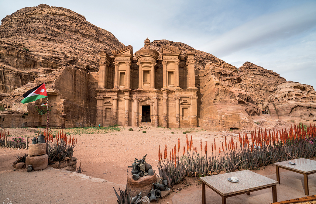 Tour du lịch Trung Đông - Thành cổ Petra - Jordan