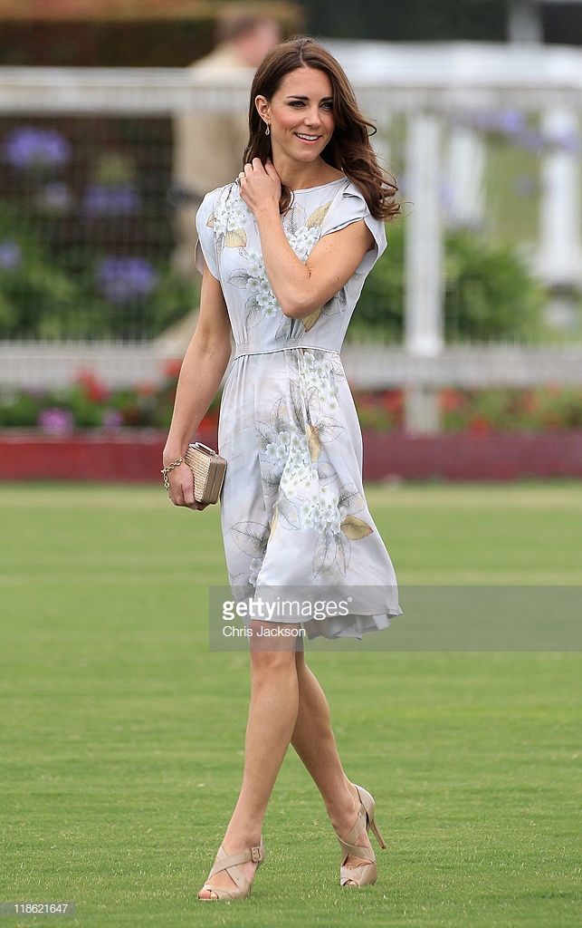 giày cao gót của Công nương Kate Middleton 4