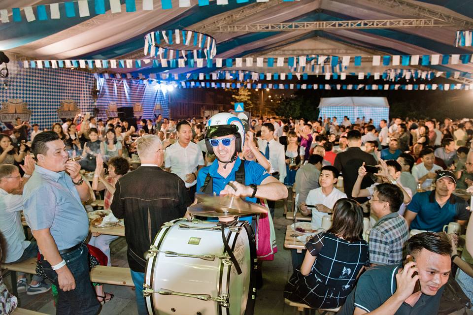Khách sạn JW Marriott lễ hội Oktoberfest 01 Khách sạn JW Marriott lễ hội Oktoberfest 01
