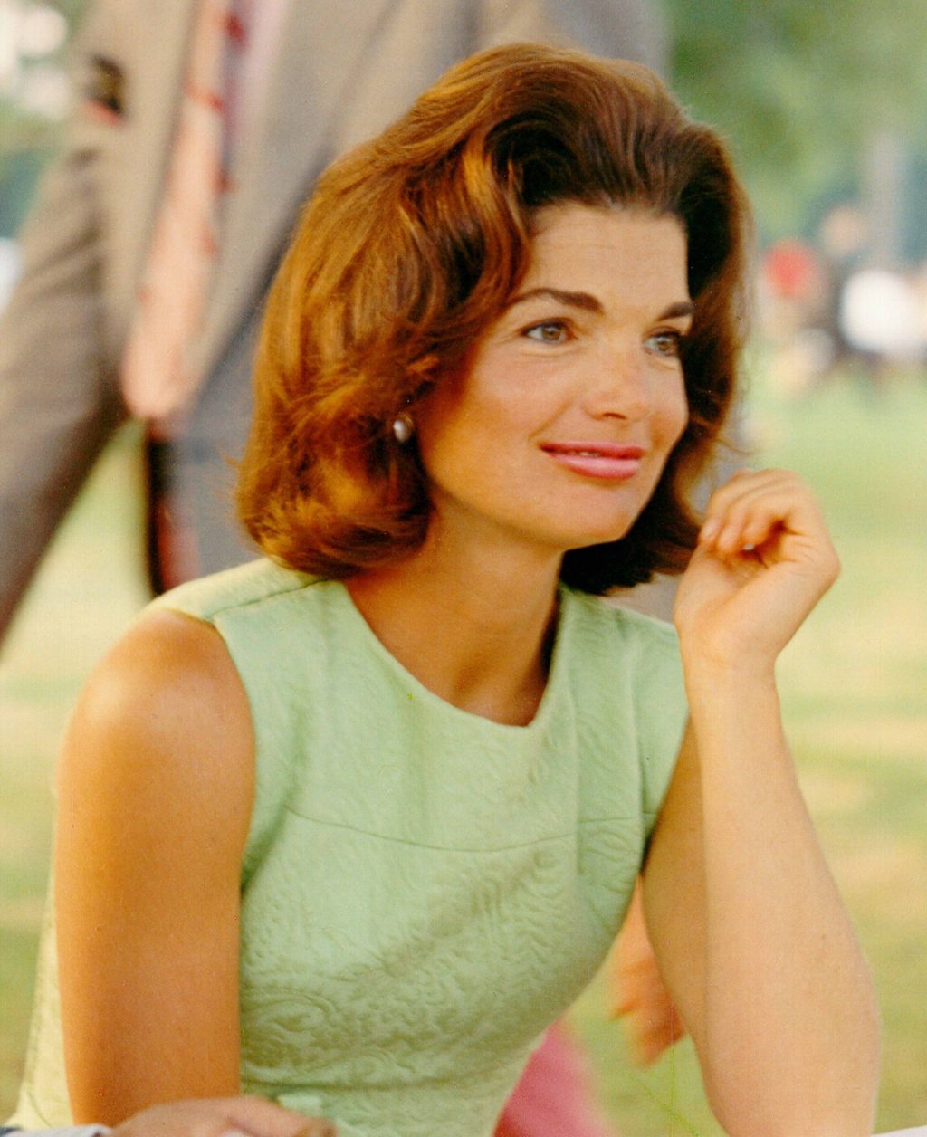 Jackie Kennedy bài học làm đẹp 3