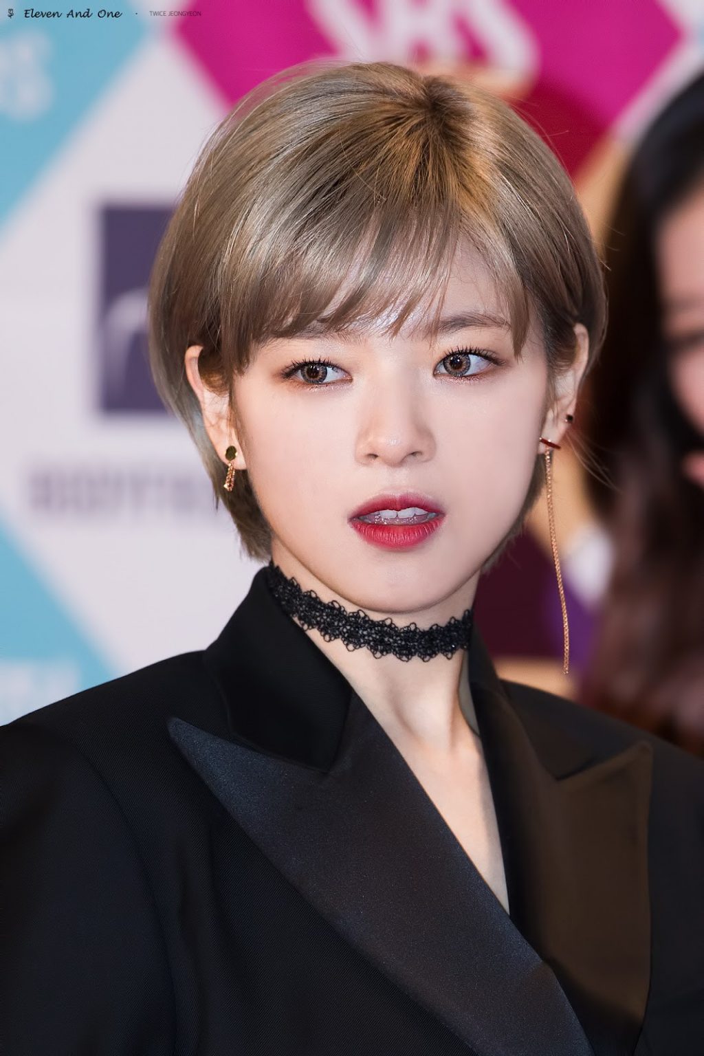 Jeongyeon twice (2)