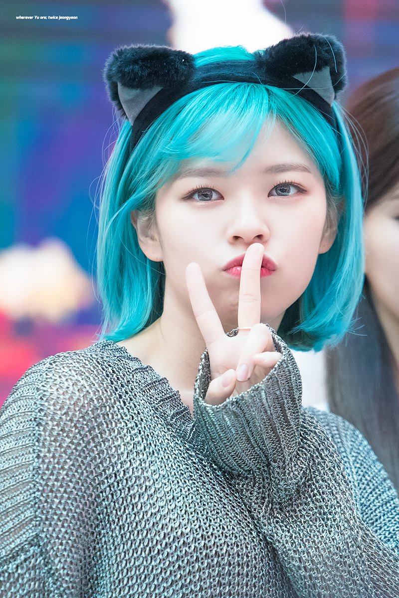 Jeongyeon twice (3)