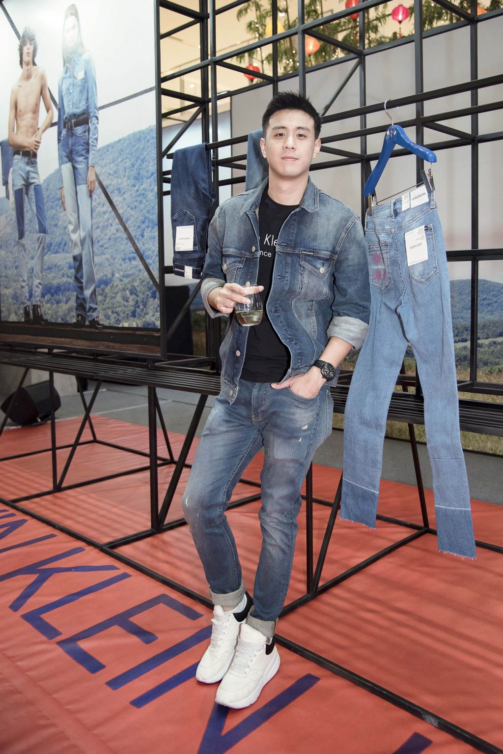 calvin klein jeans pop up store9