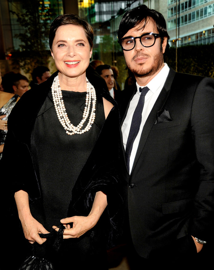 isabella rossellini dolce gabbana 2019 03