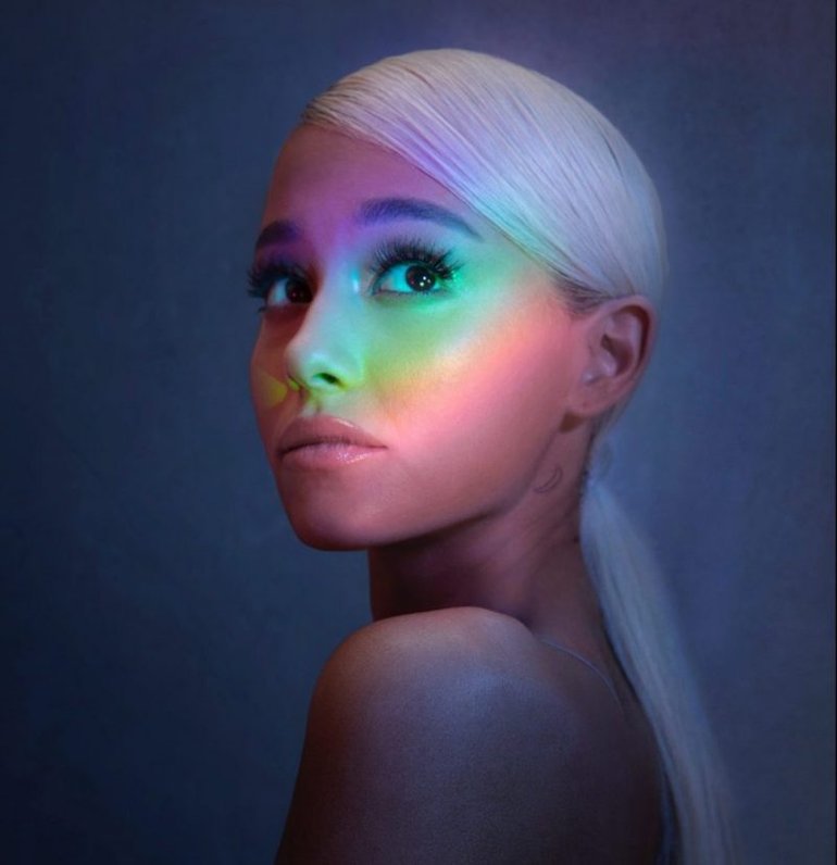 ca sĩ ariana grande no tears left to cry