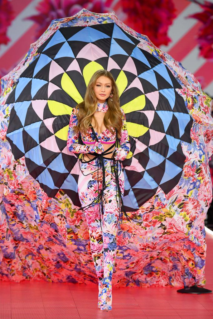 buổi trình diễn Victoria's Secret 2018 10