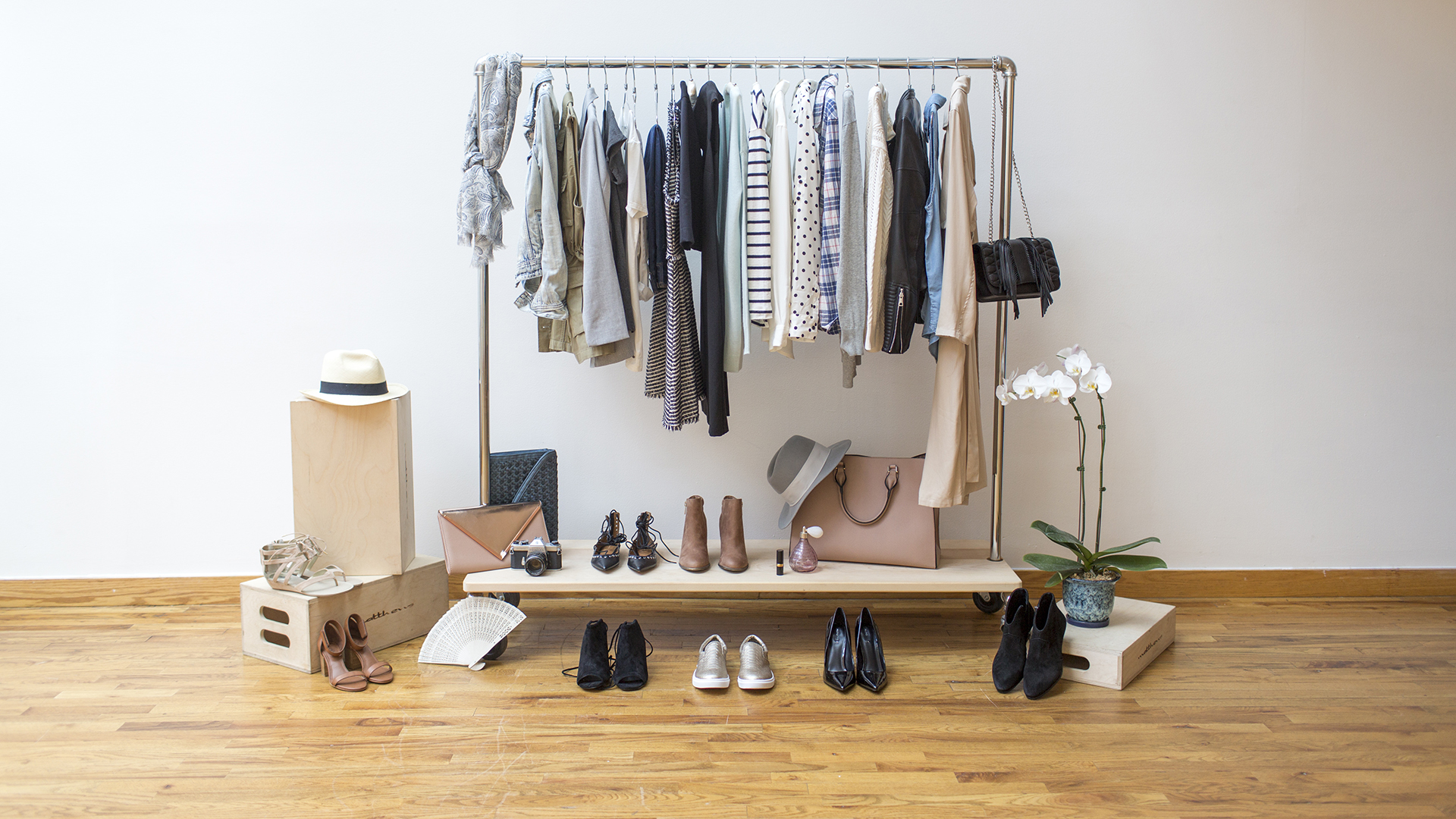 tủ đồ con nhộng cơ bản capsule wardrobe tủ đồ con nhộng cơ bản capsule wardrobe