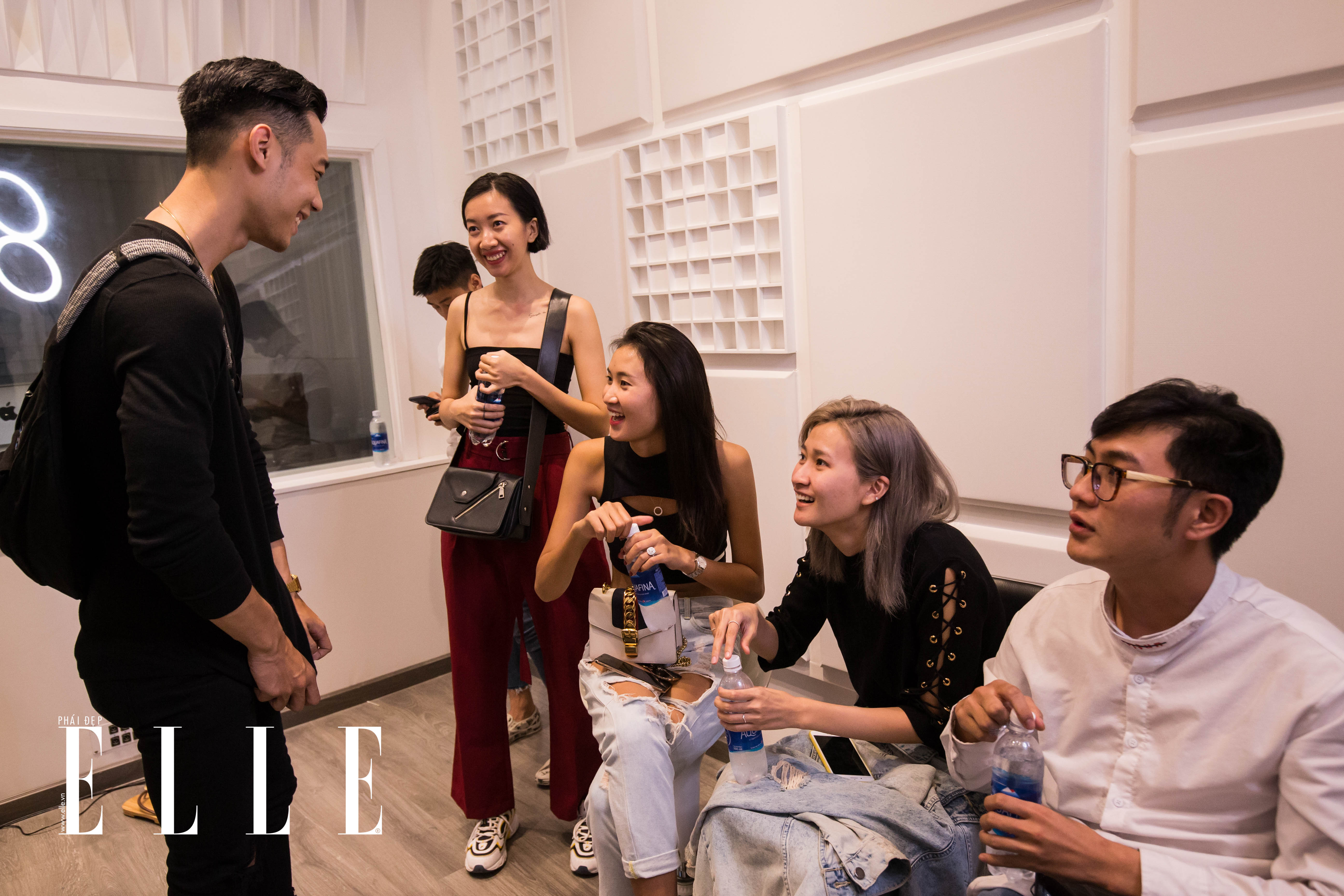 buổi fitting elle fashion runway show 2018 2