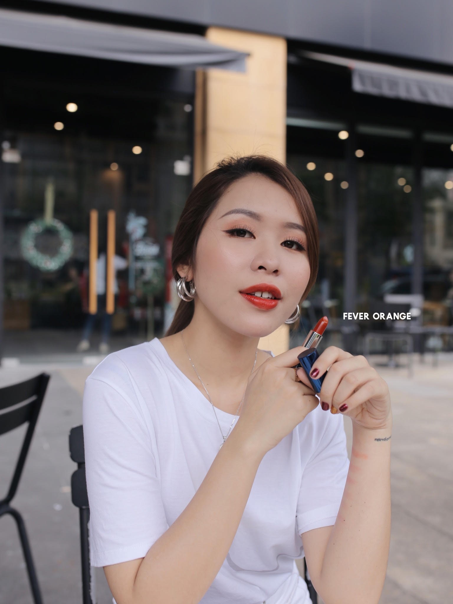 6 sắc son collagen Lip On Lip Charm Galaxy Edition 4
