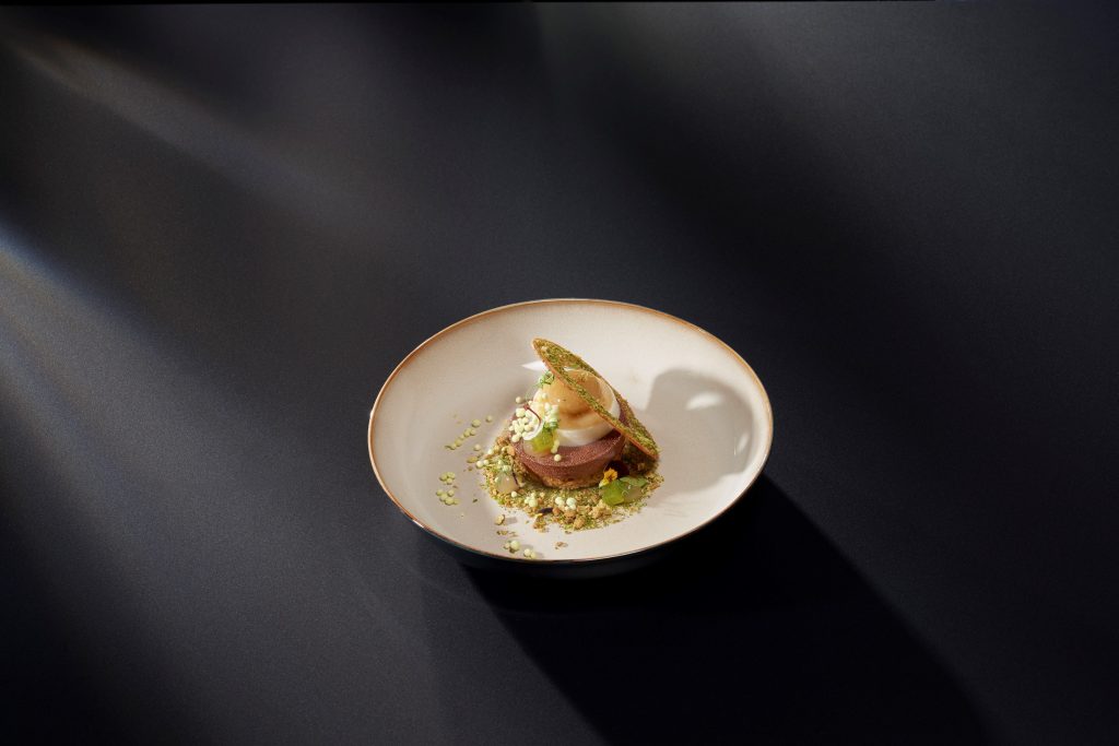 bếp trưởng sao Michelin trẻ nhất tại Hôtel Des Arts Saigon 5