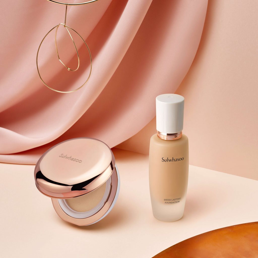 Sulwhasoo Sheer Lasting Gel Cushion & Foundation 5