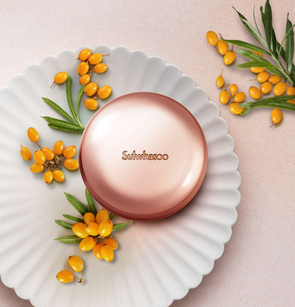 Sulwhasoo Sheer Lasting Gel Cushion & Foundation 7