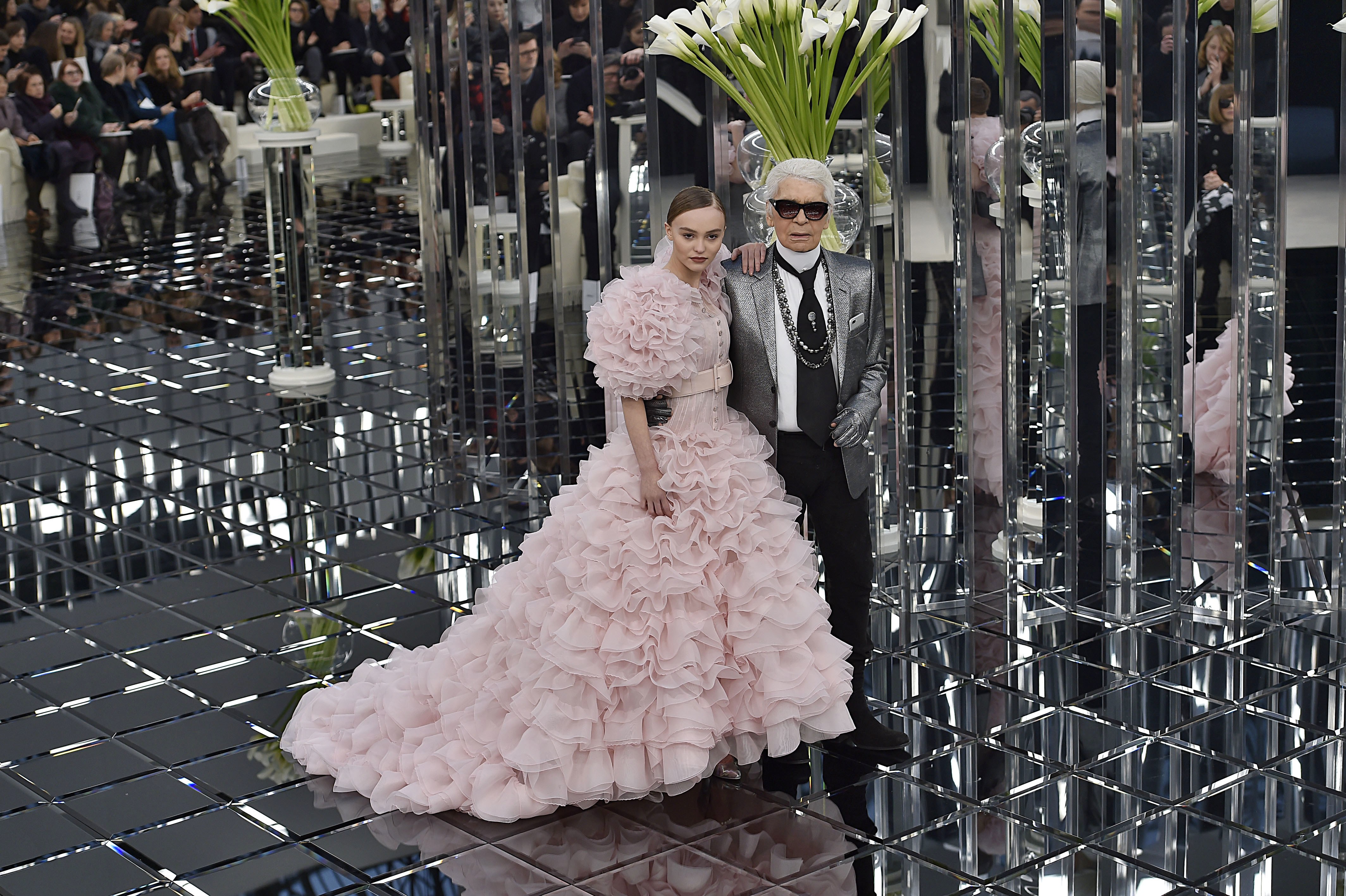 di sản thời trang Karl Lagerfeld qua những sàn diễn ấn tượng nhất của Chanel 2