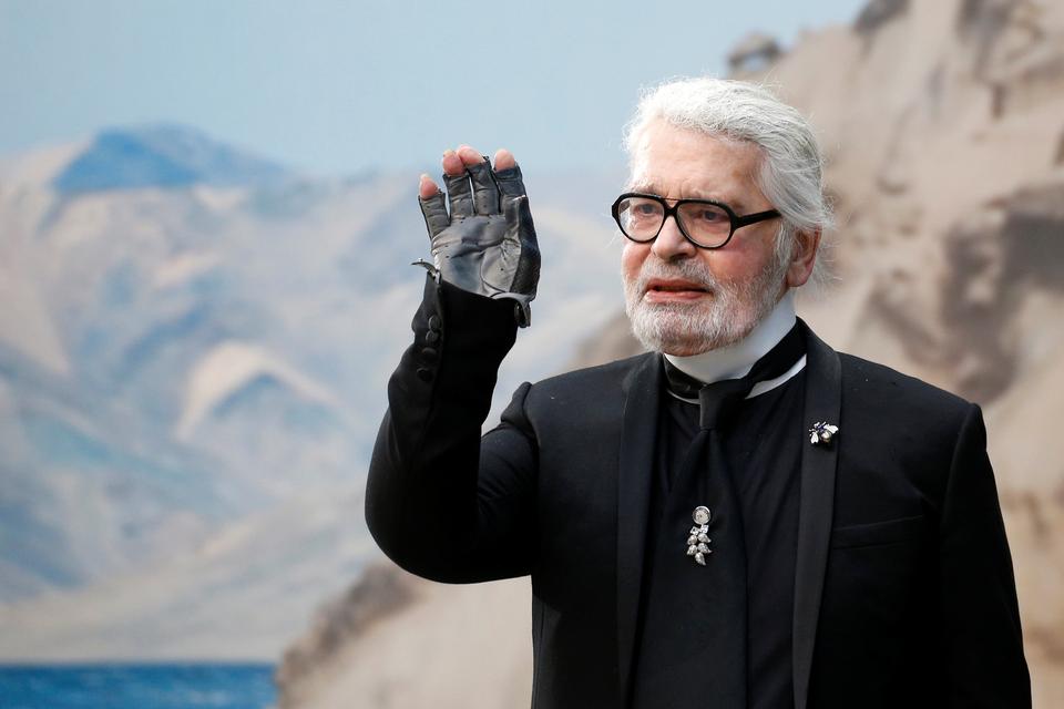 tưởng niệm karl lagerfeld 2