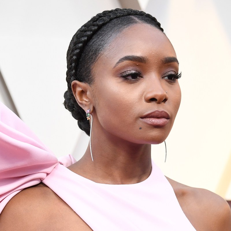 12 phong cách trang điểm và làm tóc Oscars 2019