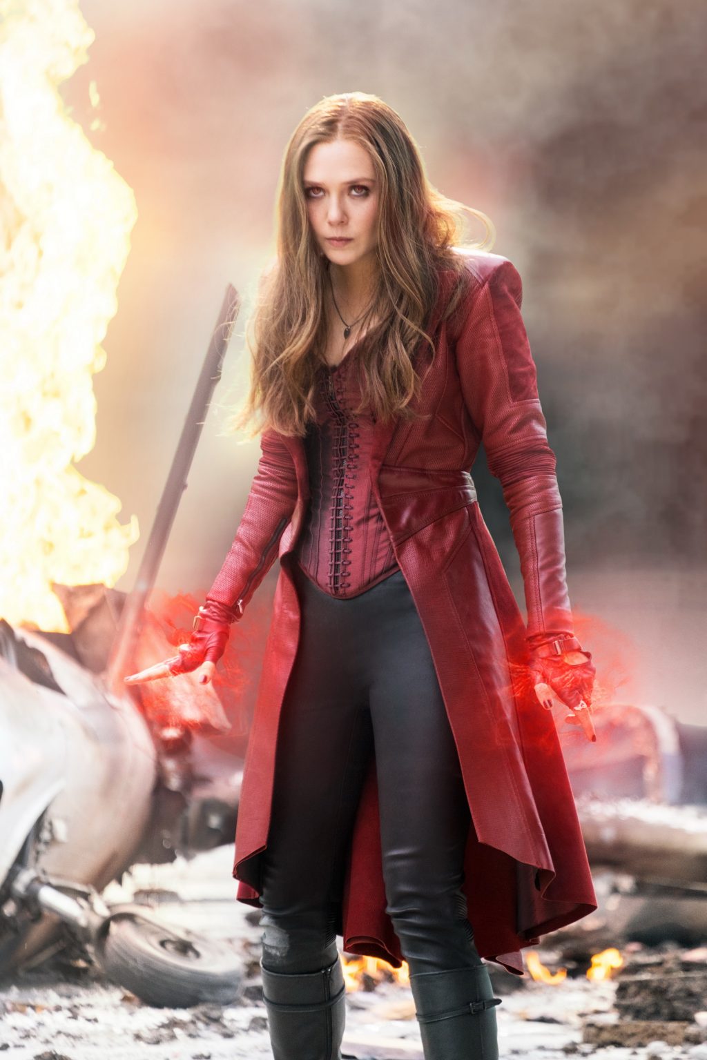 cách phối đồ Scarlet Witch