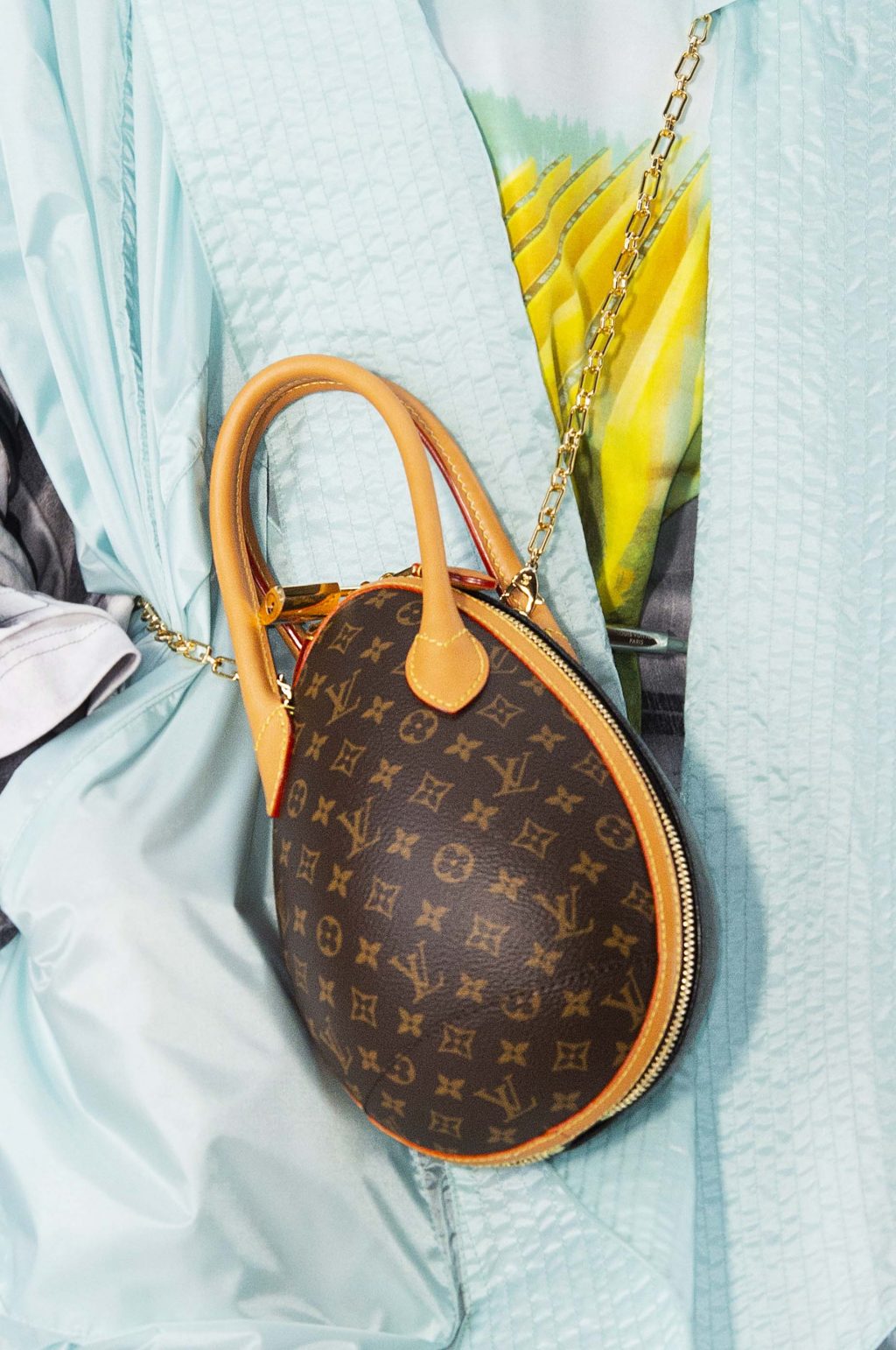 túi xách louis vuitton hình quả trứng