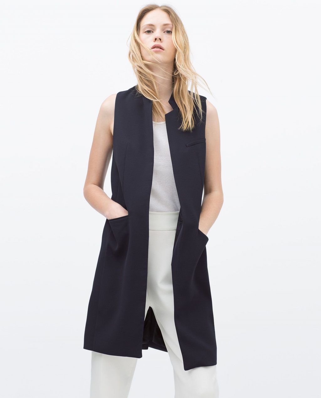 áo vest đen dáng dài dành cho nữ
