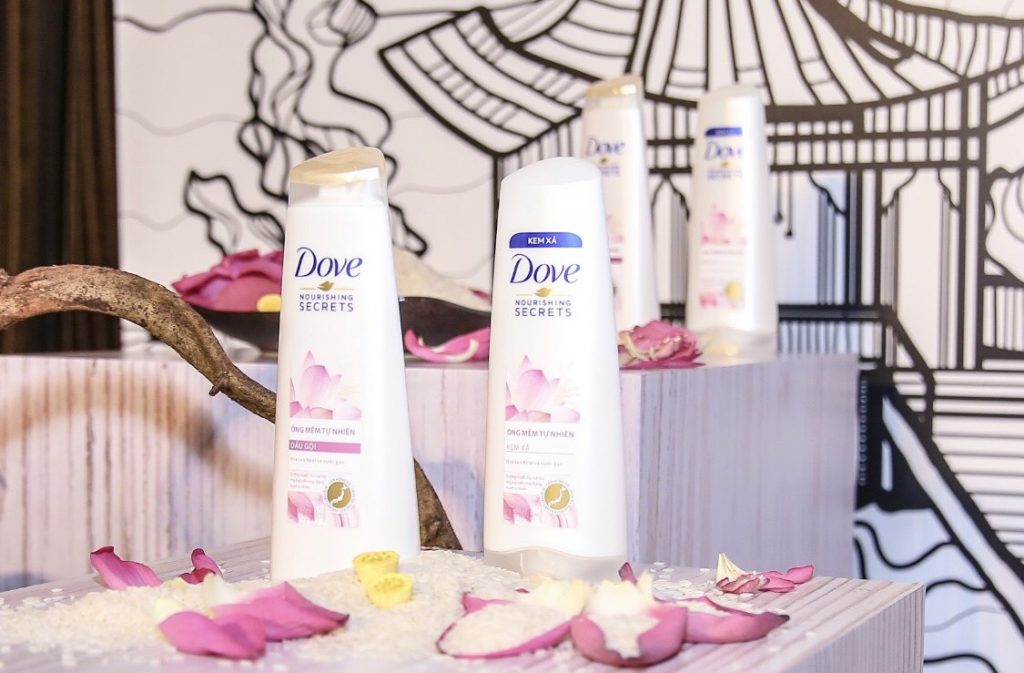 Dove Nourishing Secrets - bộ sản phẩm Nhật