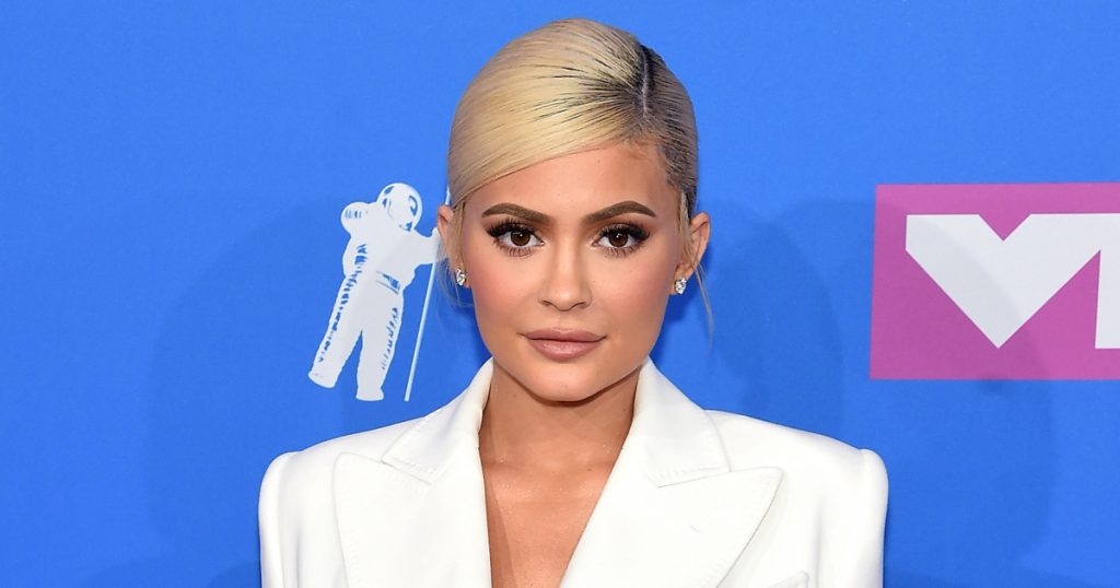 điểm tin làm đẹp Kylie Jenner