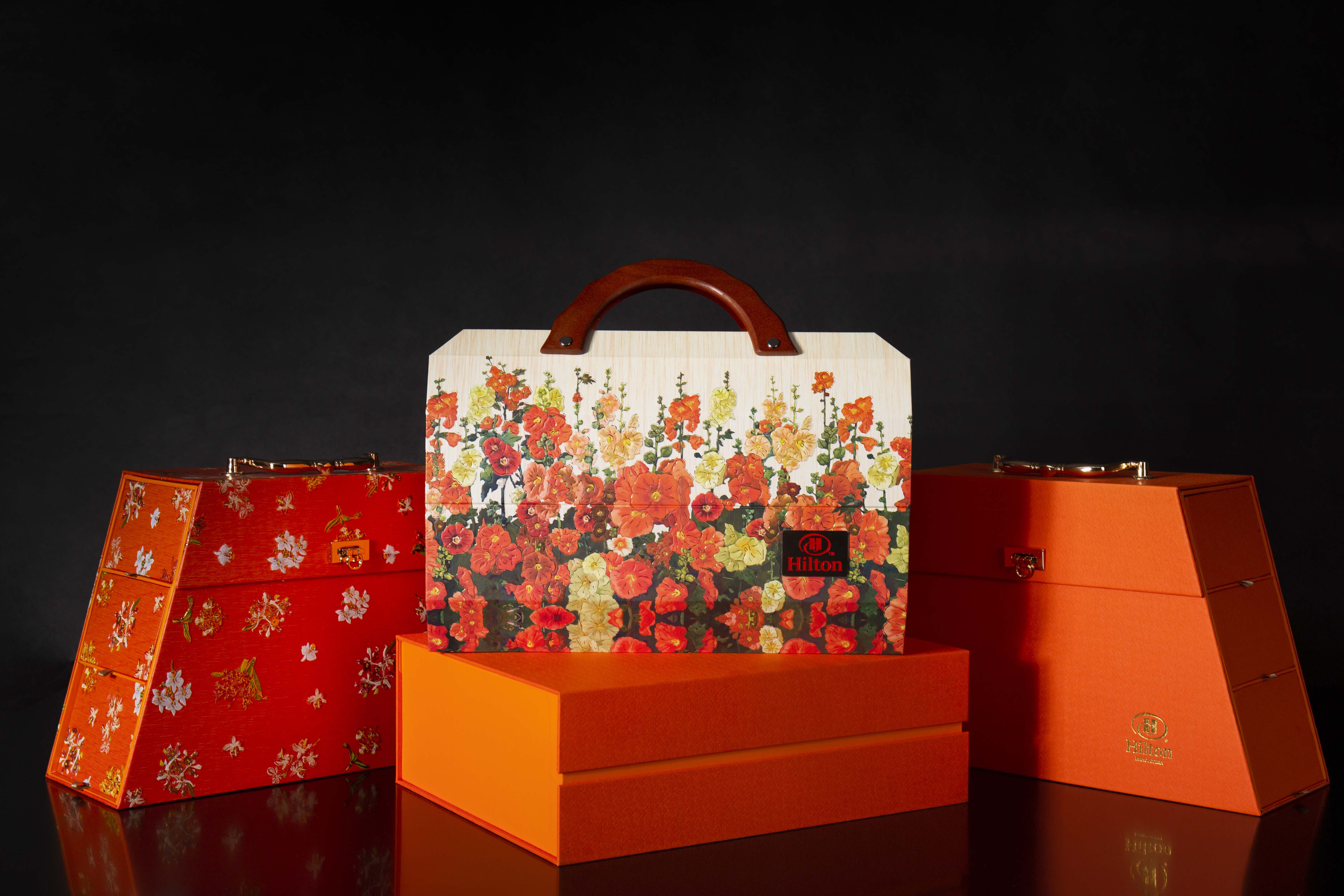 Bên cạnh tạo hình chiếc túi xách phá cách, thiết kế hộp truyền thống sẽ dành cho những ai ưa thích sự tối giản.