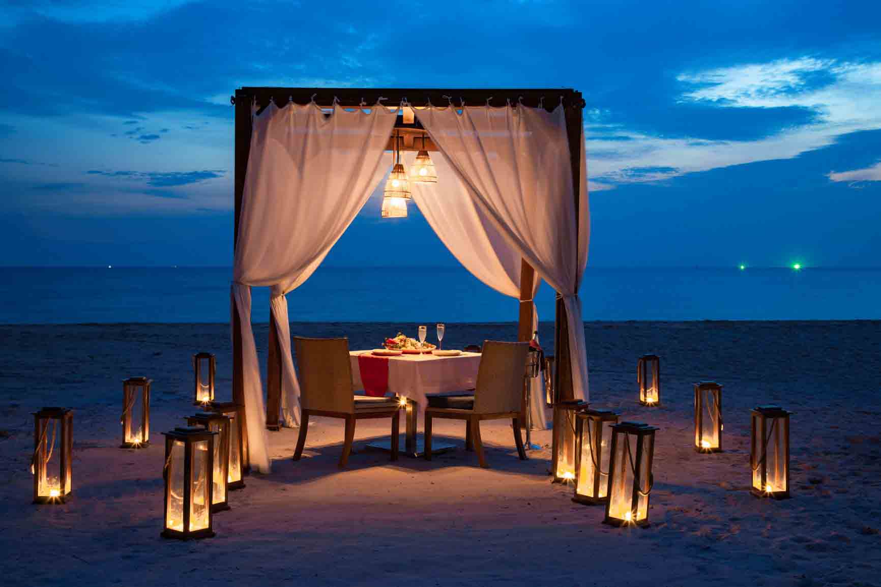 Romantic dinner fusion resort phú quốc
