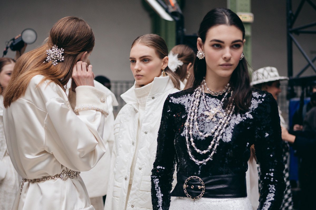 Chiến lược marketing của Chanel Bí quyết để trở thành đế vương #16 Chiến lược marketing của Chanel Bí quyết để trở thành đế vương