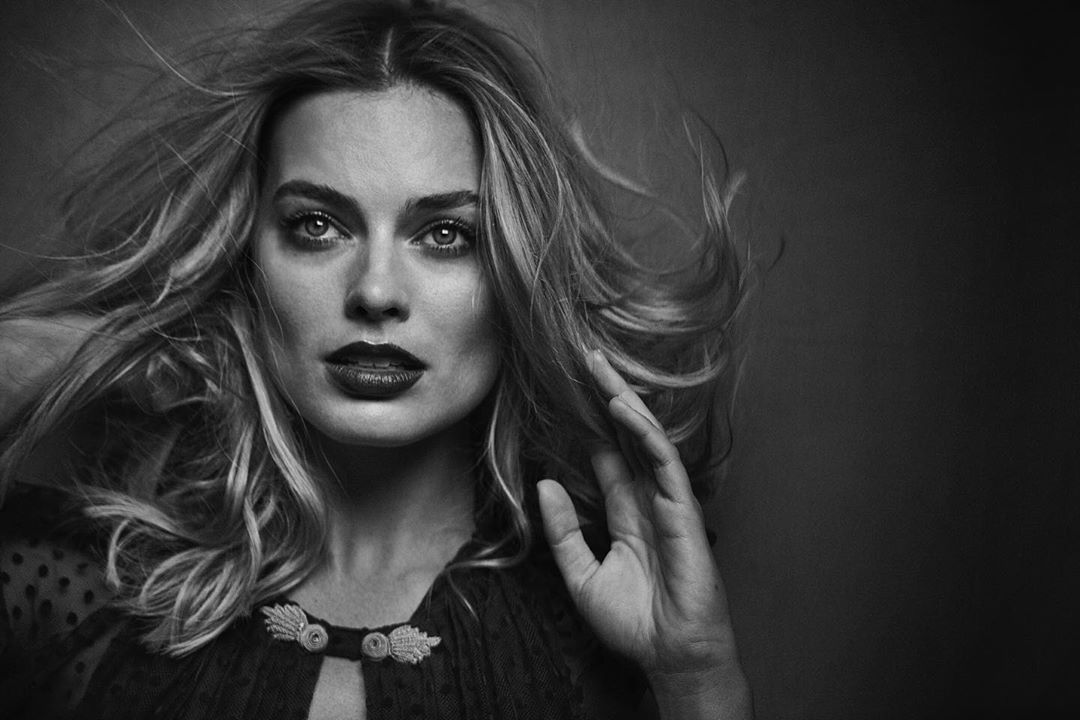 chân dung nữ diễn viên margot robbie do peter lindbergh chụp