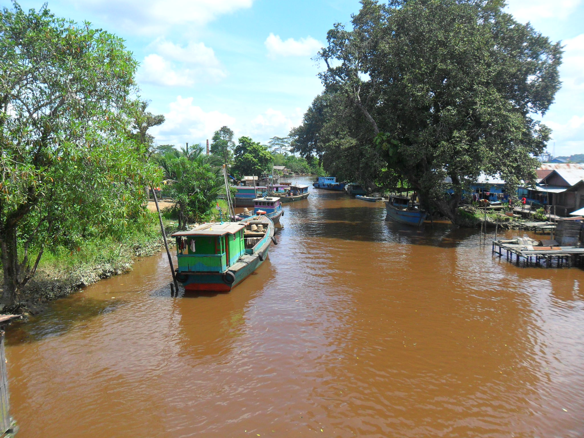 nhà ven sông Samarinda