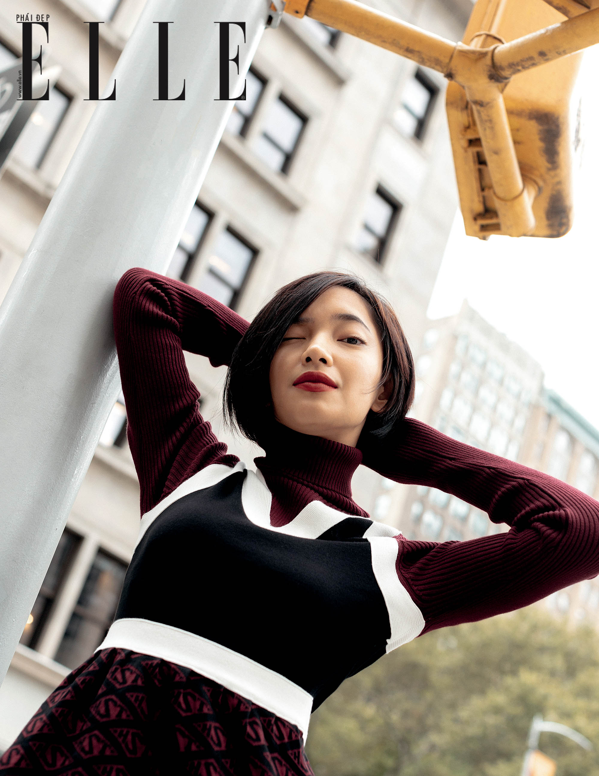 bộ ảnh châu bùi ở new york diện trang phục tommy hilfiger