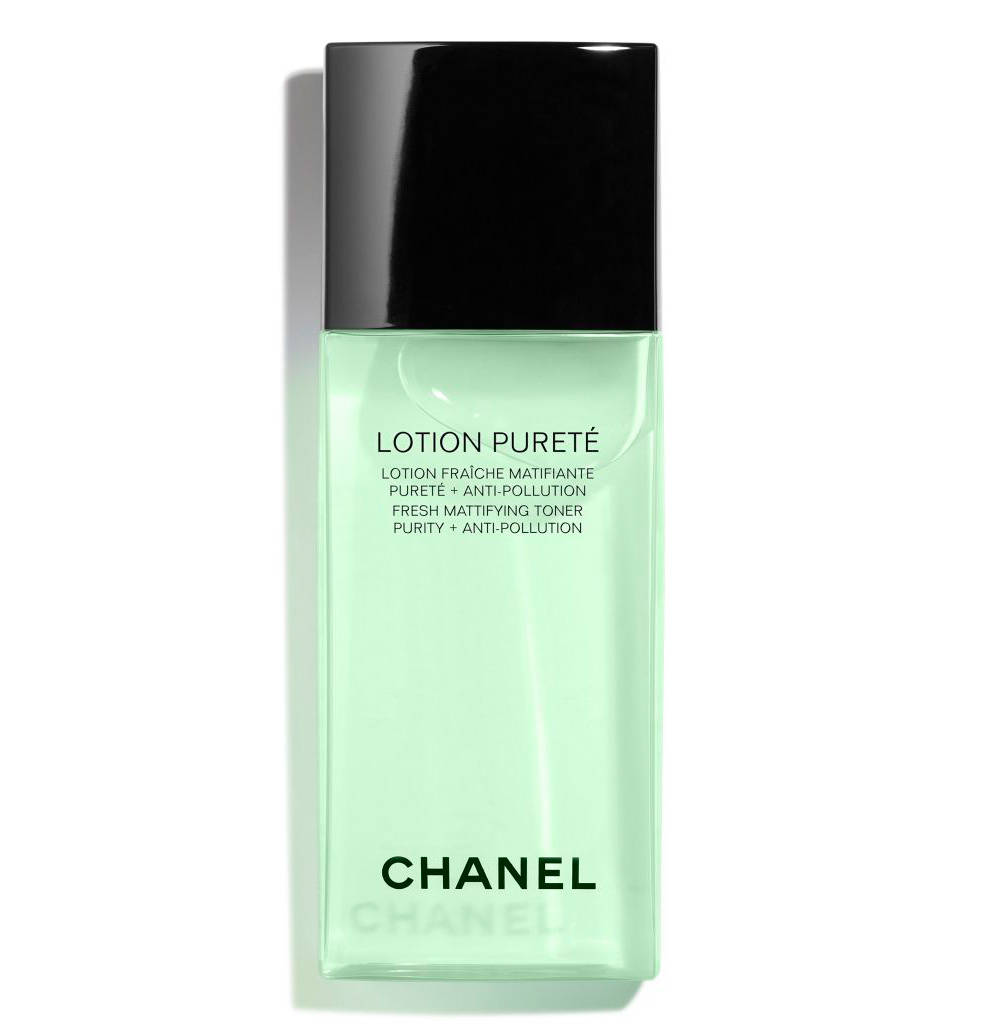 Toner Chanel hỗ trợ thải độc da