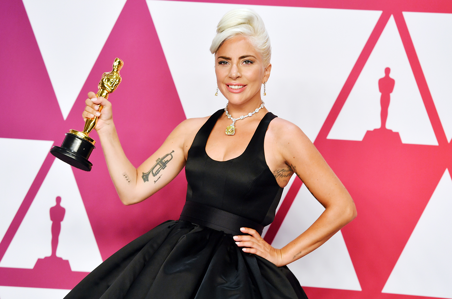 Lady Gaga tại đêm trao giải Oscar 2019