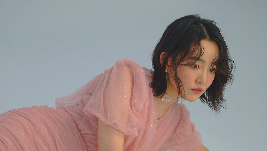 younha xinh xắn