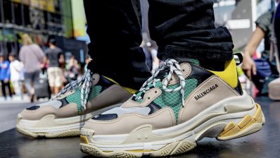 giày-sneaker-Balengiaga-Triple-S