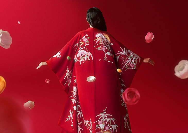 Clé de Peau Beauté giấc mơ kimono cô gái mặc kimono đứng quay lưng 