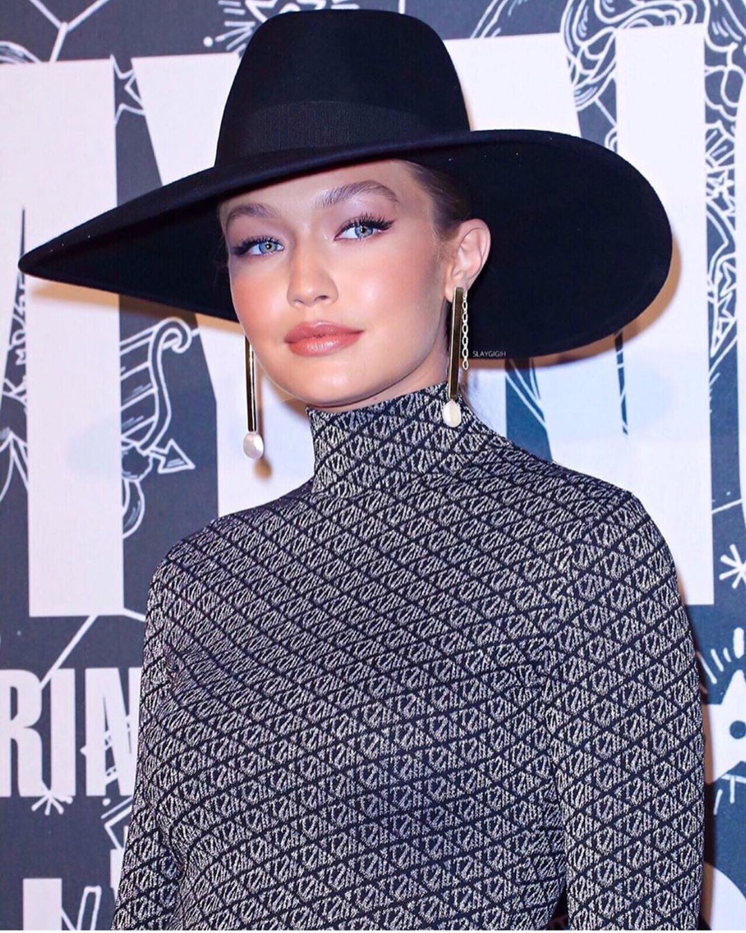 Gigi hadid mũ mùa Đông