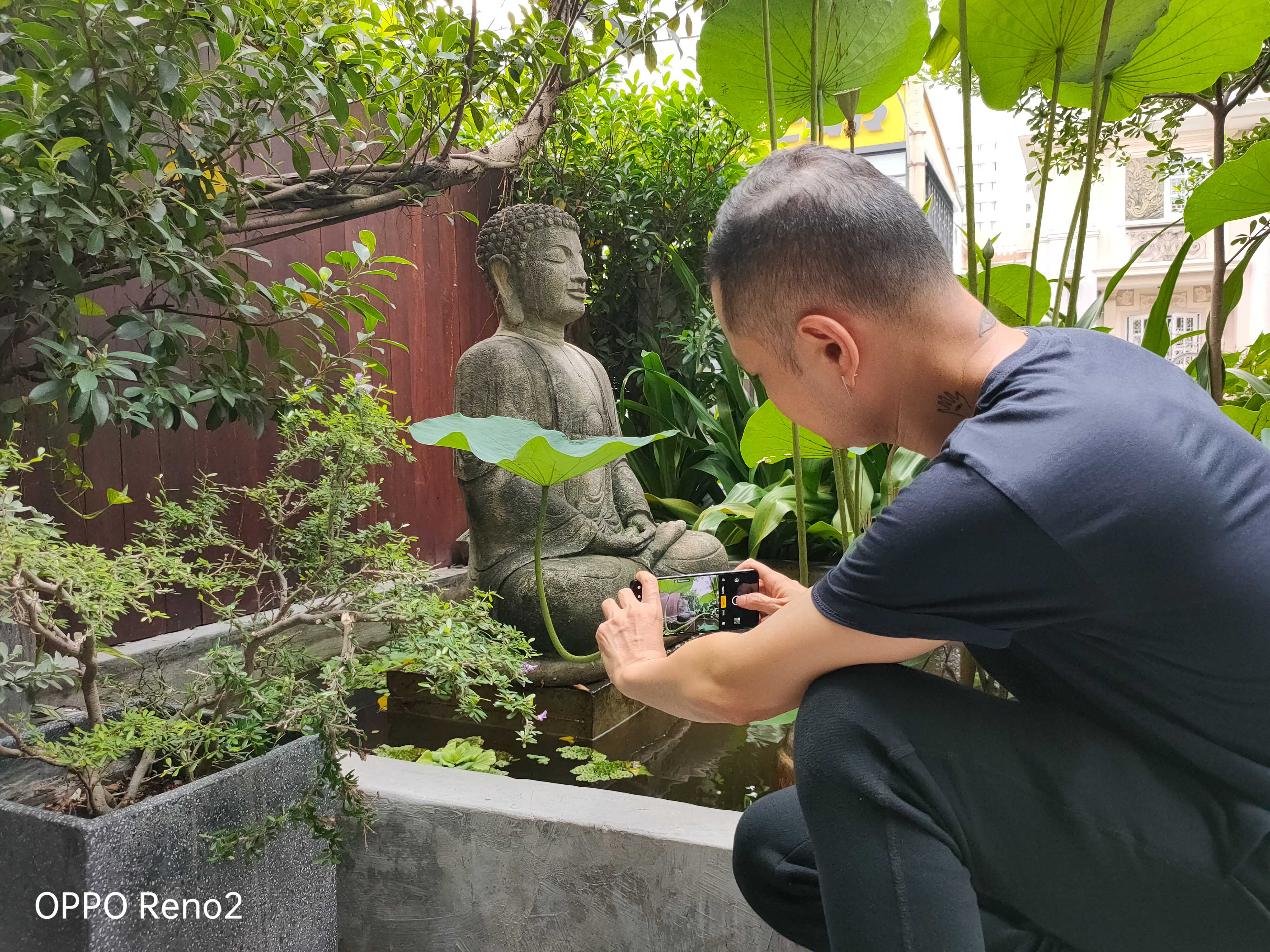 oppo reno2 v Dzung Yoko - PR4 - elle vietnam 10