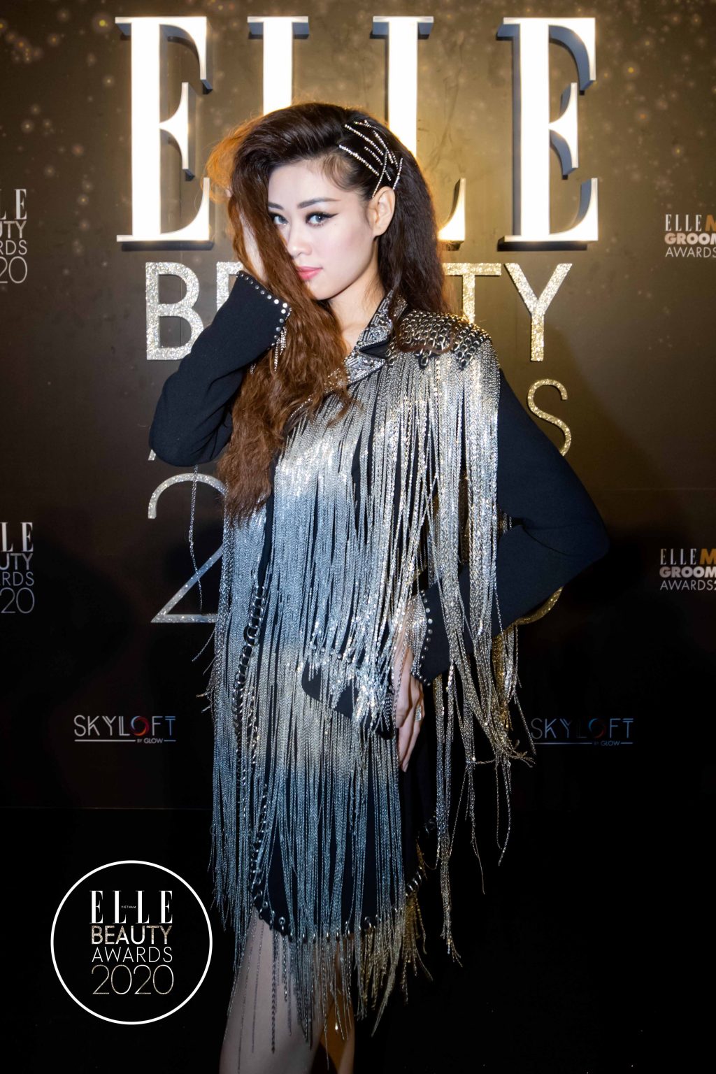 phong cách làm tóc và trang điểm ELLE Beauty Awards 2020