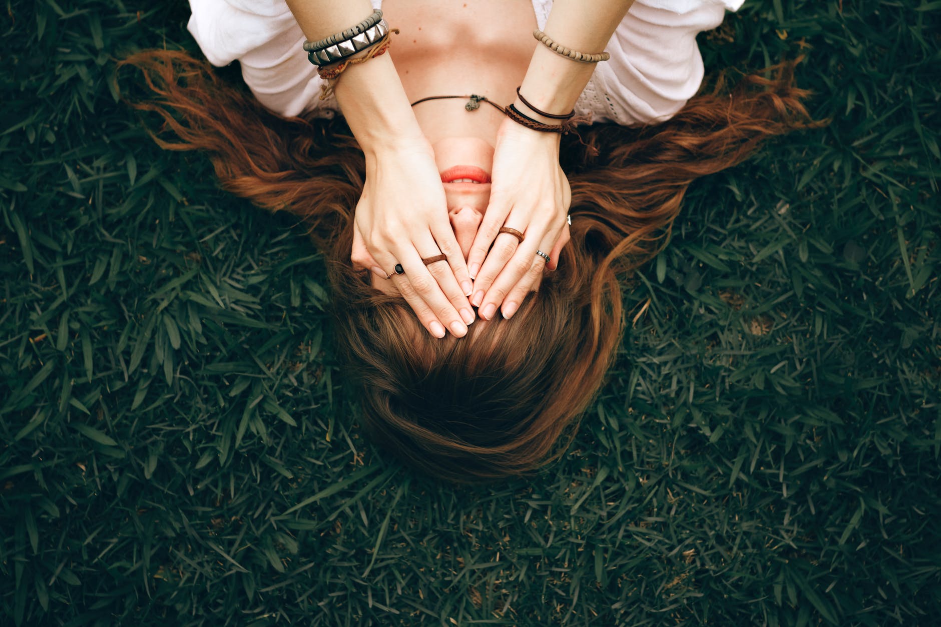 Giải mã giấc mơ: Tại sao chúng ta lại có những giấc mơ khi ngủ? | ELLE