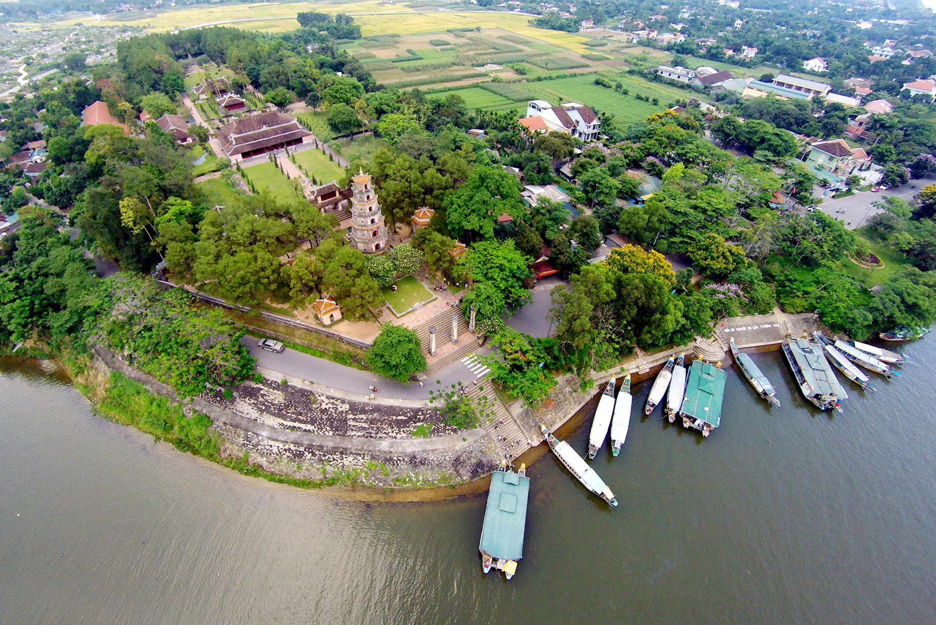 chùa thiên mụ du lịch tâm linh