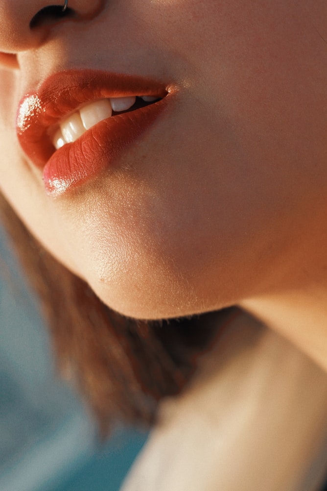 Những cách đánh son cho các kiểu môi.