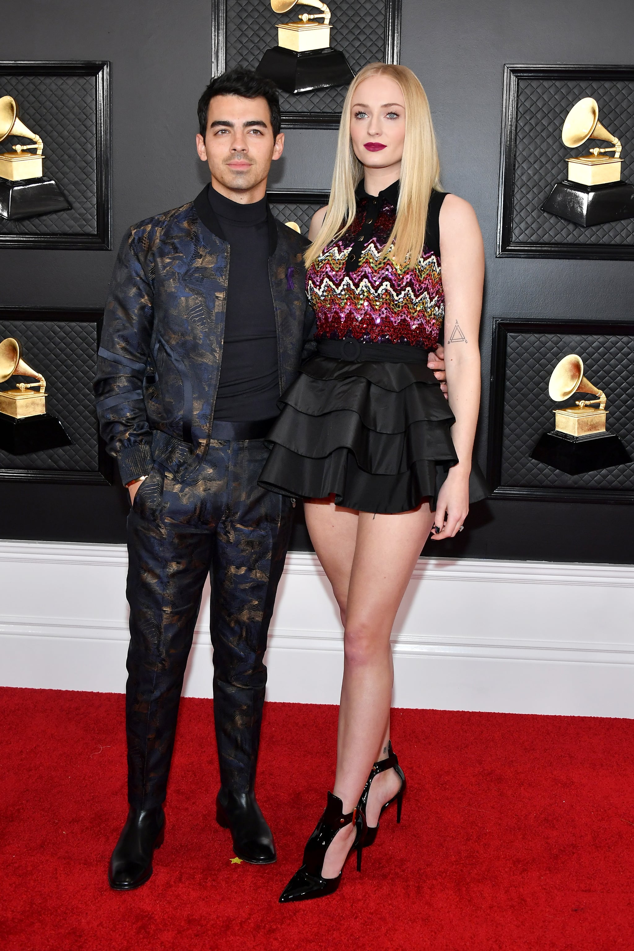 joe jonas và sophie turner dự grammy 2020