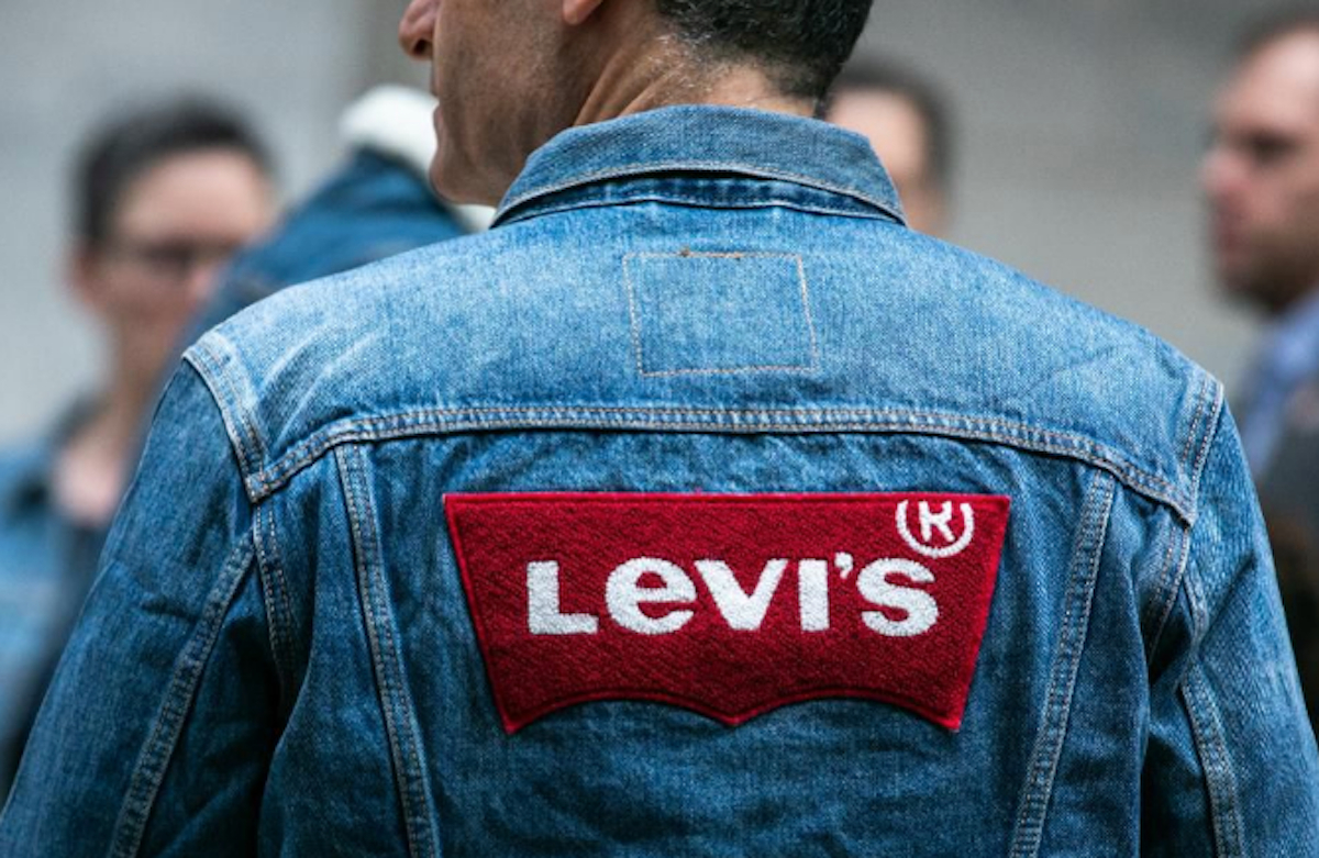 tin thời trang áo khoác denim levi's đóng cửa hàng tại Trung Quốc