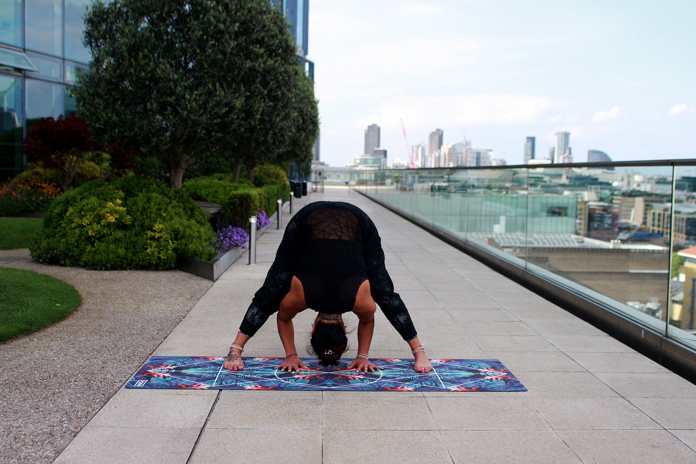 Giảm stress từ các tư thế yoga đơn giản,