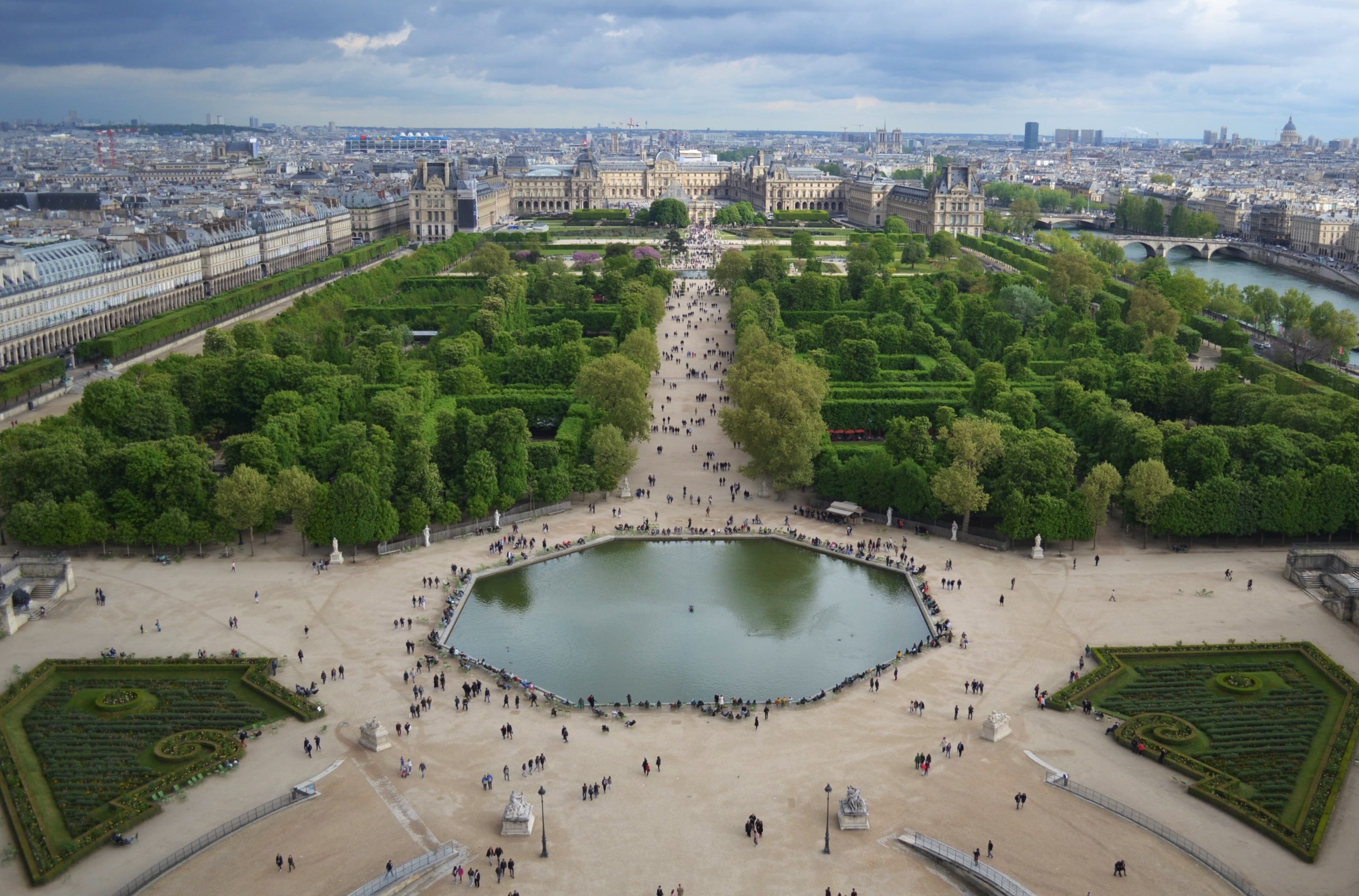 tin thời trang hồ bát giác vườn tuileries